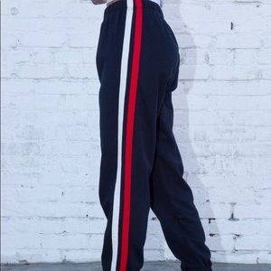Brandy Melville Zari Sweatpants